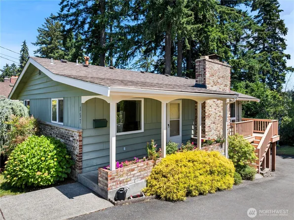 157 Summit Avenue, Fircrest, WA 98466