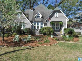 825 Forrest Dr, Homewood, AL 35209