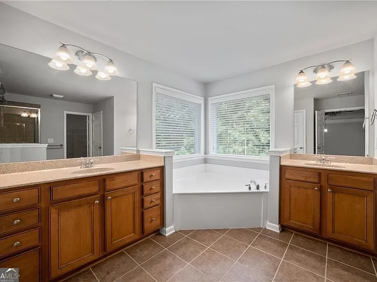 4825 Shiloh Creek Ct — Photo 22