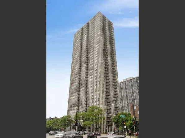 1660 N La Salle Blvd, Chicago, IL