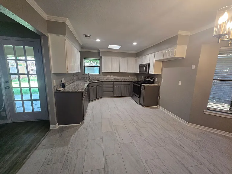 7404 Glen Haven Dr — Photo 23