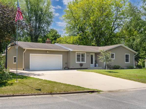 610 Jefferson St, Mondovi, WI 54755