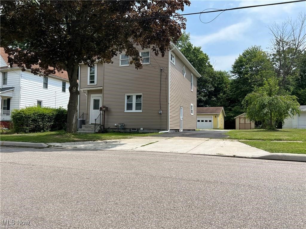 Real estate listing image