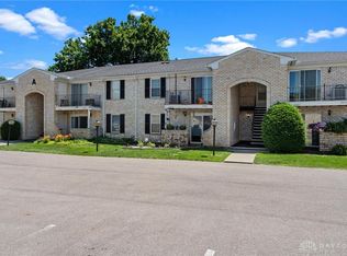 2229 Crew Cir, Dayton, OH 45439