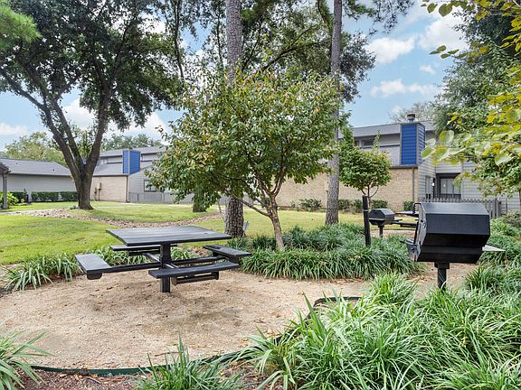3rd image of 11300 Regency Green Dr #2204