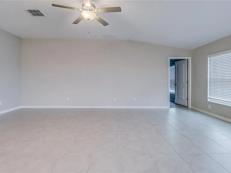 8694 Parsons Hill Blvd — Photo 10