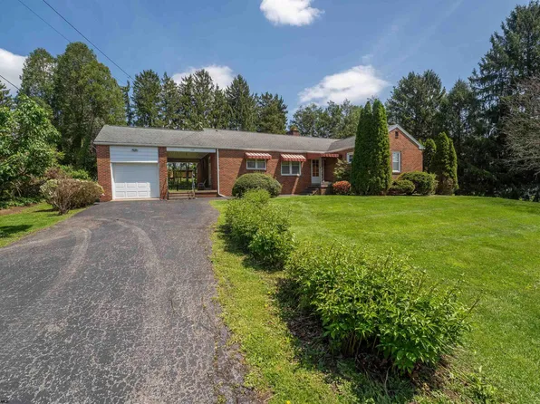 1060 Takoma St, Morgantown, WV 26505