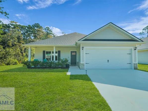 181 Pineland Rd, Midway, GA 31320