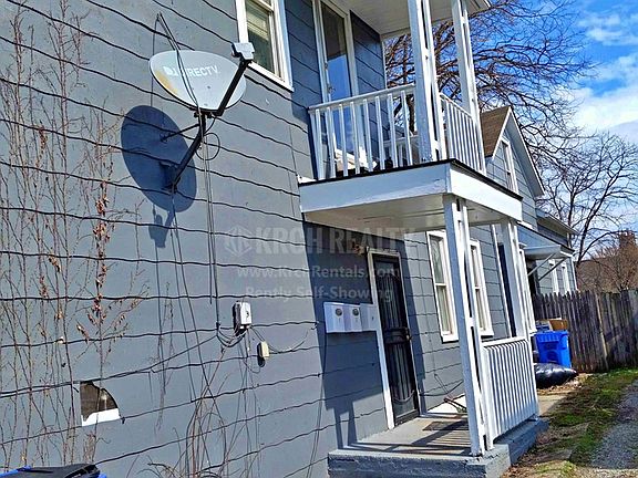 3rd image of 3661 E 59th St #2