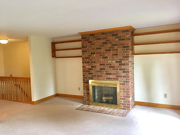 2nd image of 440 Burroughs Dr