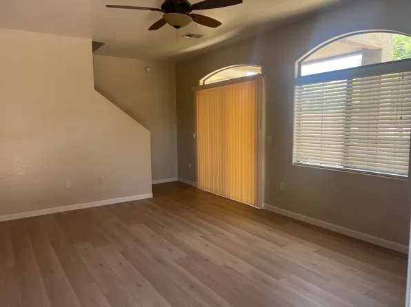 1350 S Greenfield Rd, Mesa, AZ