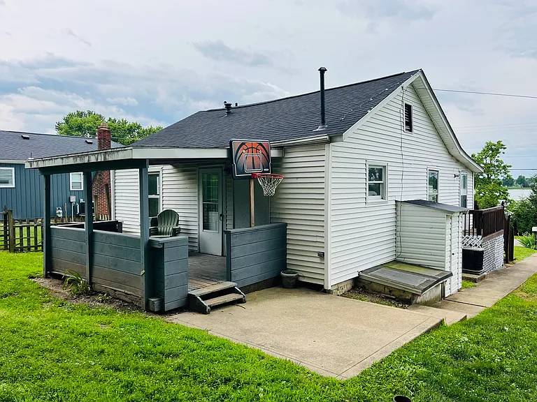385 Lake Shore Blvd — Photo 13