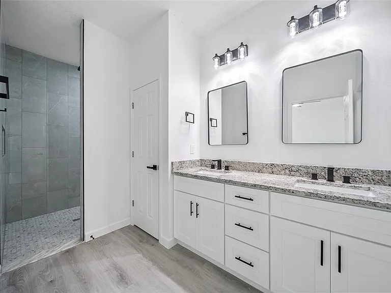 3908 Garienda Ave — Photo 20