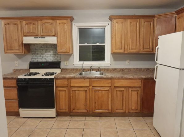 69 Broadway #2R