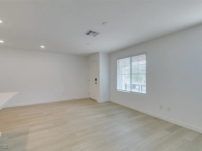 945 Jigglypuff Pl — Photo 14