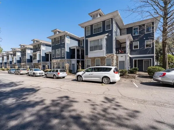 1575 Ridenour Pkwy NW APT 820, Kennesaw, GA 30152