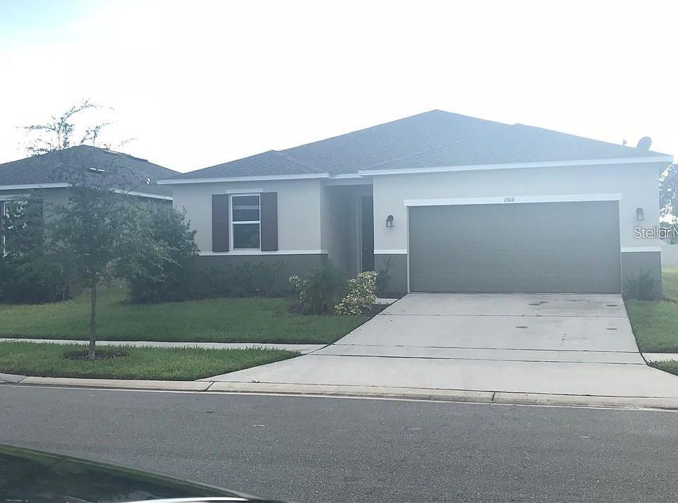 1st image of 1904 Plumas Way