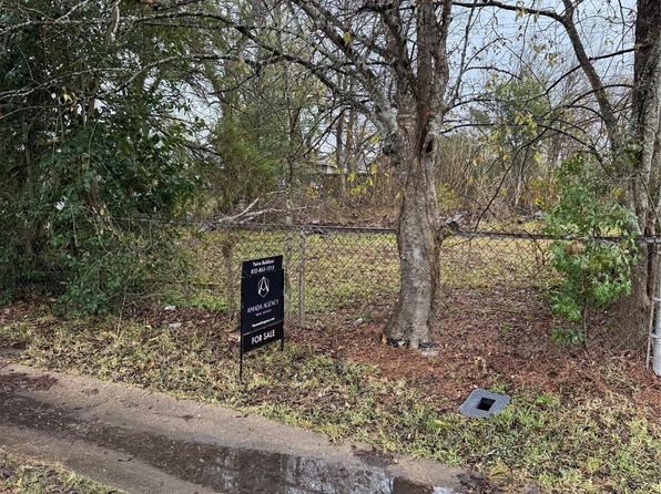10410 Munn St, Houston, TX 77029