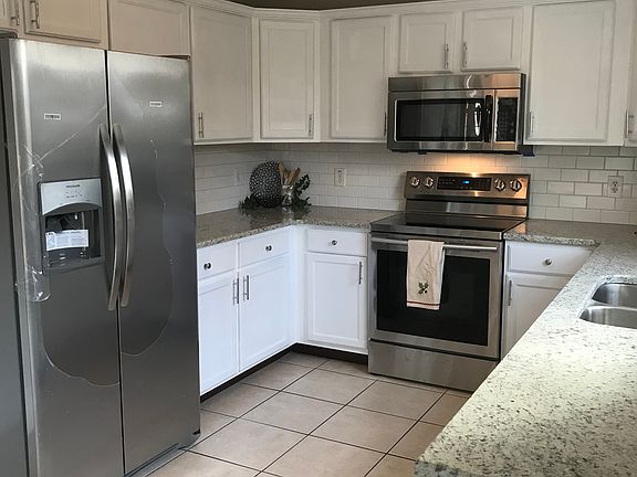 New stainless appliances 
