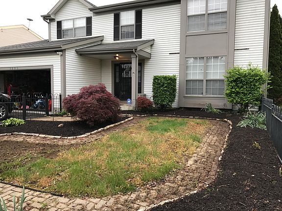 3rd image of 5895 Waterview Dr