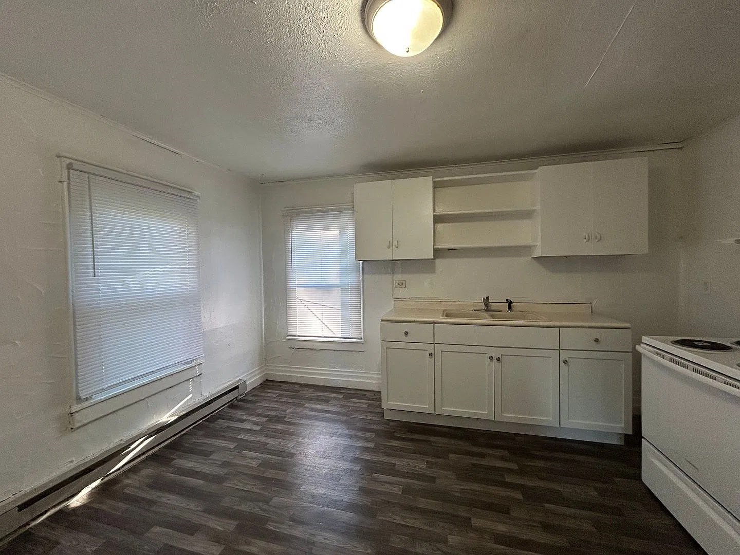 1219 N 5th — Photo 2