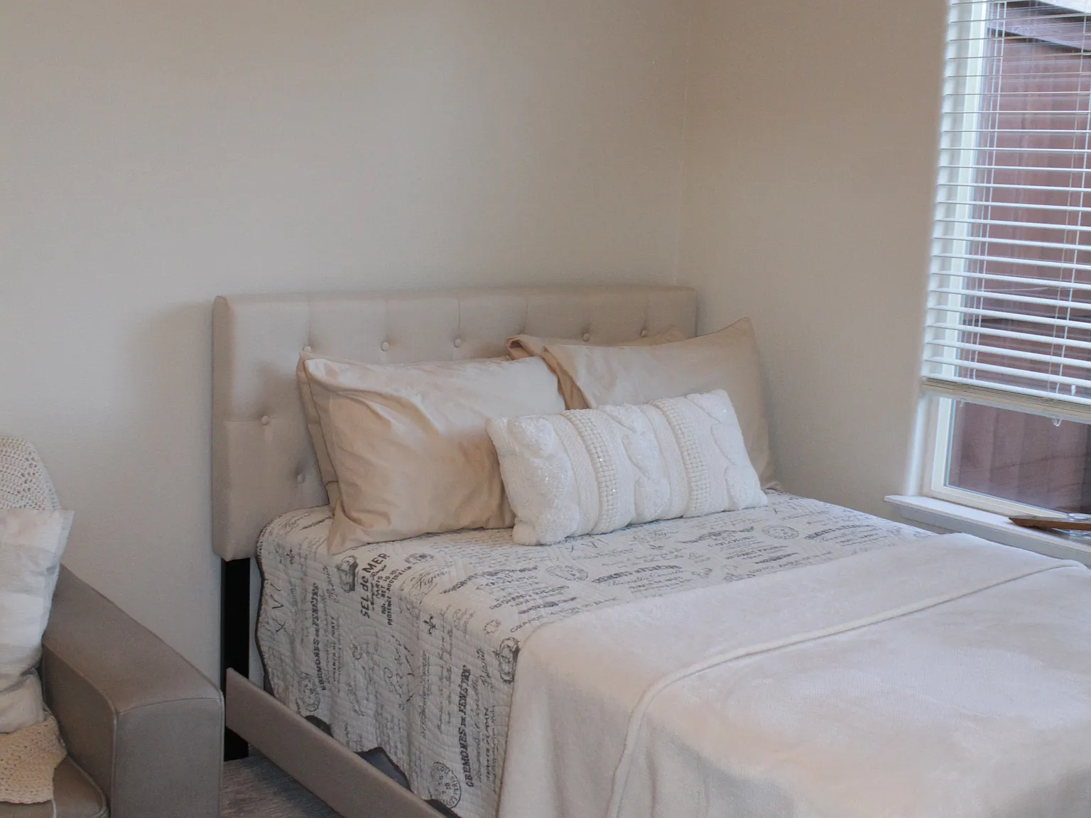 650 River Oaks Dr — Photo 4