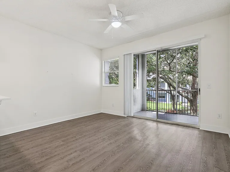 Windsor Castle Townhome Community — Photo 99