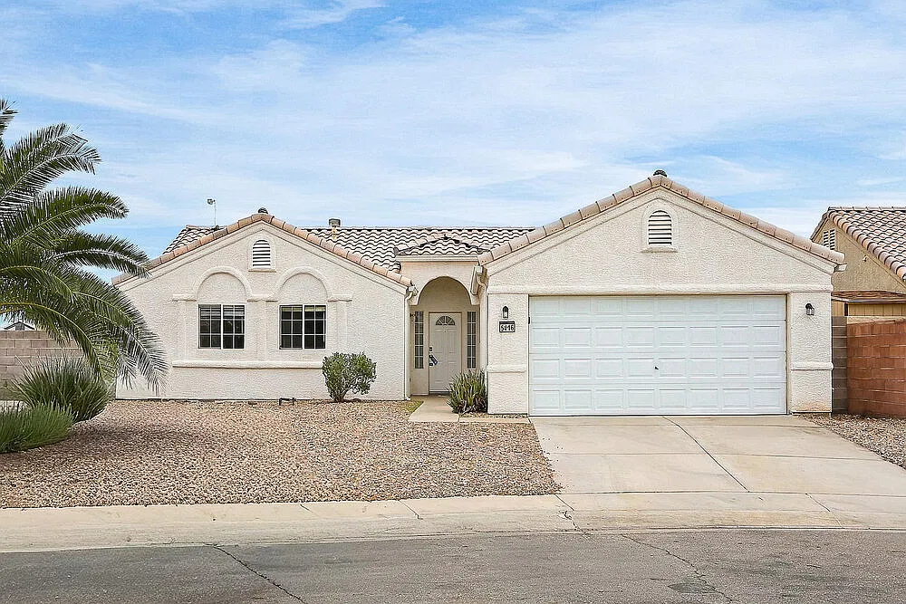 4 bed, 2.0 bath, 1520 sqft, $2,080 — Photo 1
