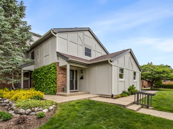 890 Bristol Dr #0, Barrington, IL 60010