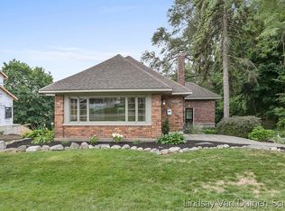 1700 Boston St SE, Grand Rapids, MI