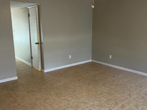 151 Susan Rd #3