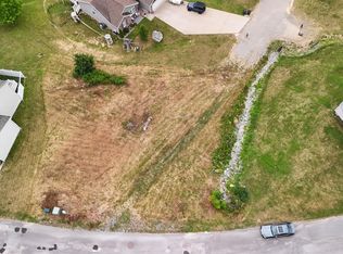 315 Double Eagle Ln, Maidsville, WV 26541