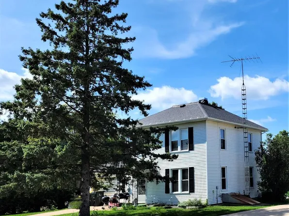 533 West Linden Street, Lancaster, WI 53813