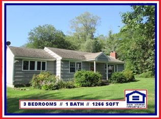 12 Creamery Rd, Gilbertville, MA 01031