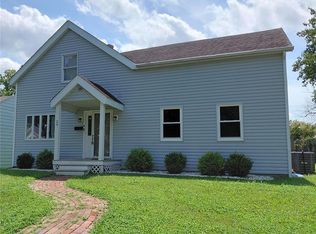 29 N Michigan Ave, Belleville, IL 62221