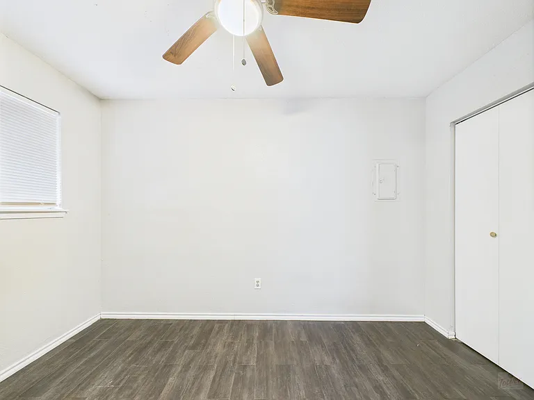 1840 Burton Dr #141 — Photo 15