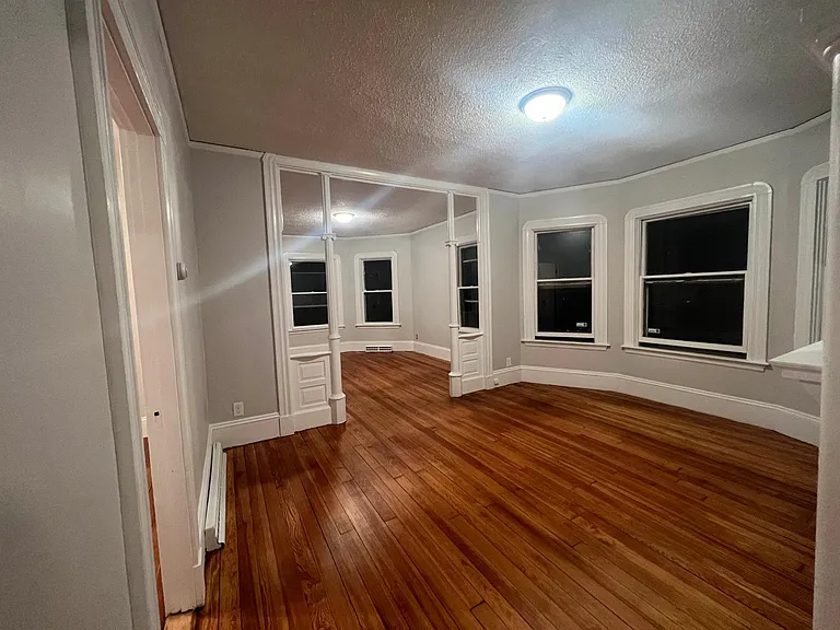 315 Summer St #2 — Photo 4