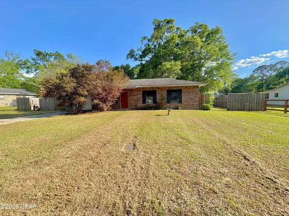 1395 Warren Ave, Chipley, FL 32428