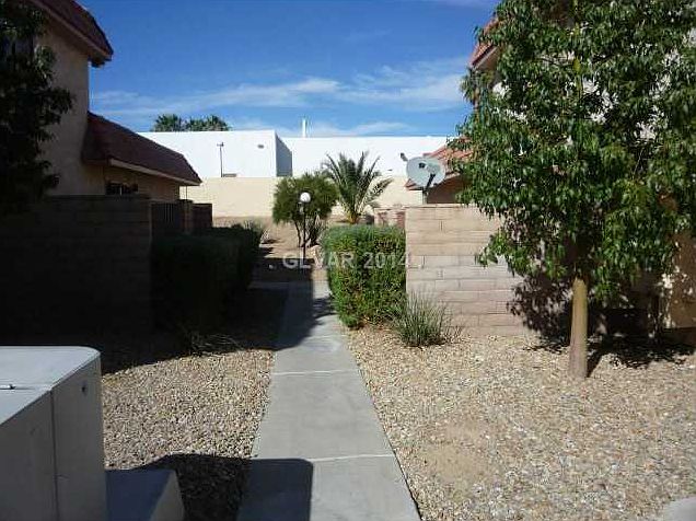 1st image of 1884 Avacado Ct #B