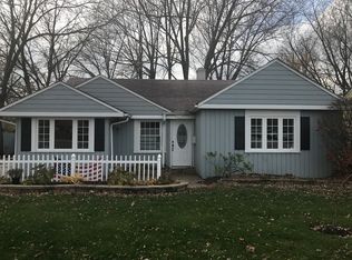 2950 Northview Rd, Rocky River, OH 44116