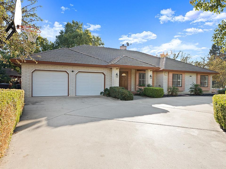 1st image of 8630 River Oaks Dr