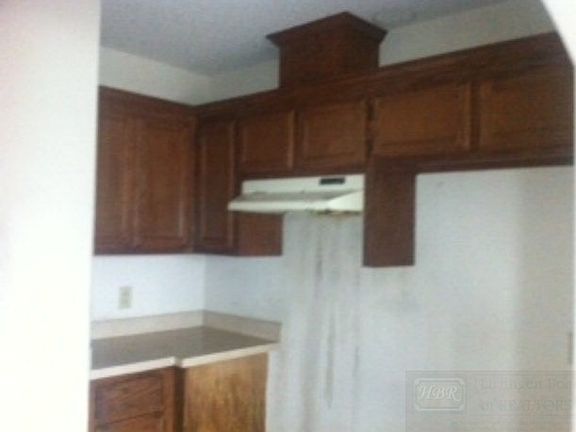 4th image of 1132 Guadalupe Cir