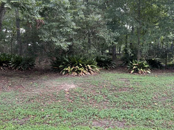 8013 Oakbrook Dr, Baton Rouge, LA 70810