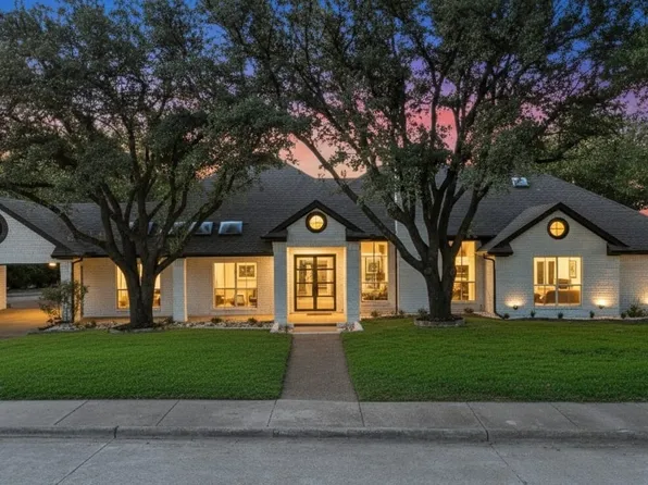 5926 Mapleshade Ln, Dallas, TX 75252