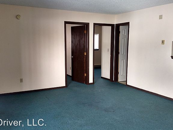 4th image of 1003 Church Ave APT H
