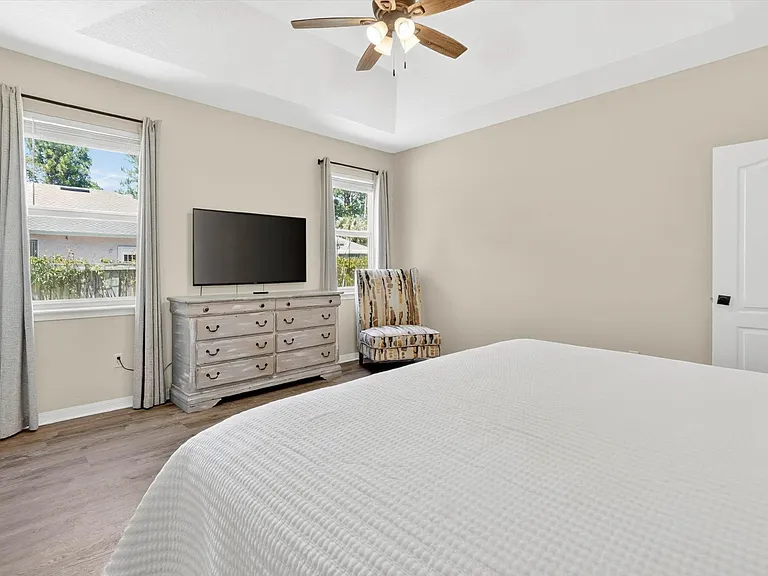 6781 Veronica Ct — Photo 14