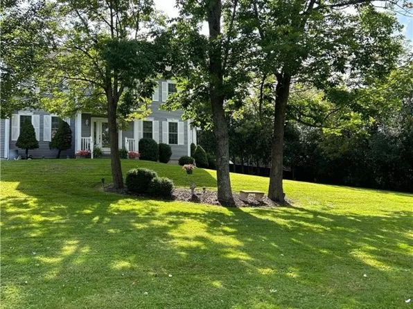 35 Taber Rd, New Hartford, NY 13413