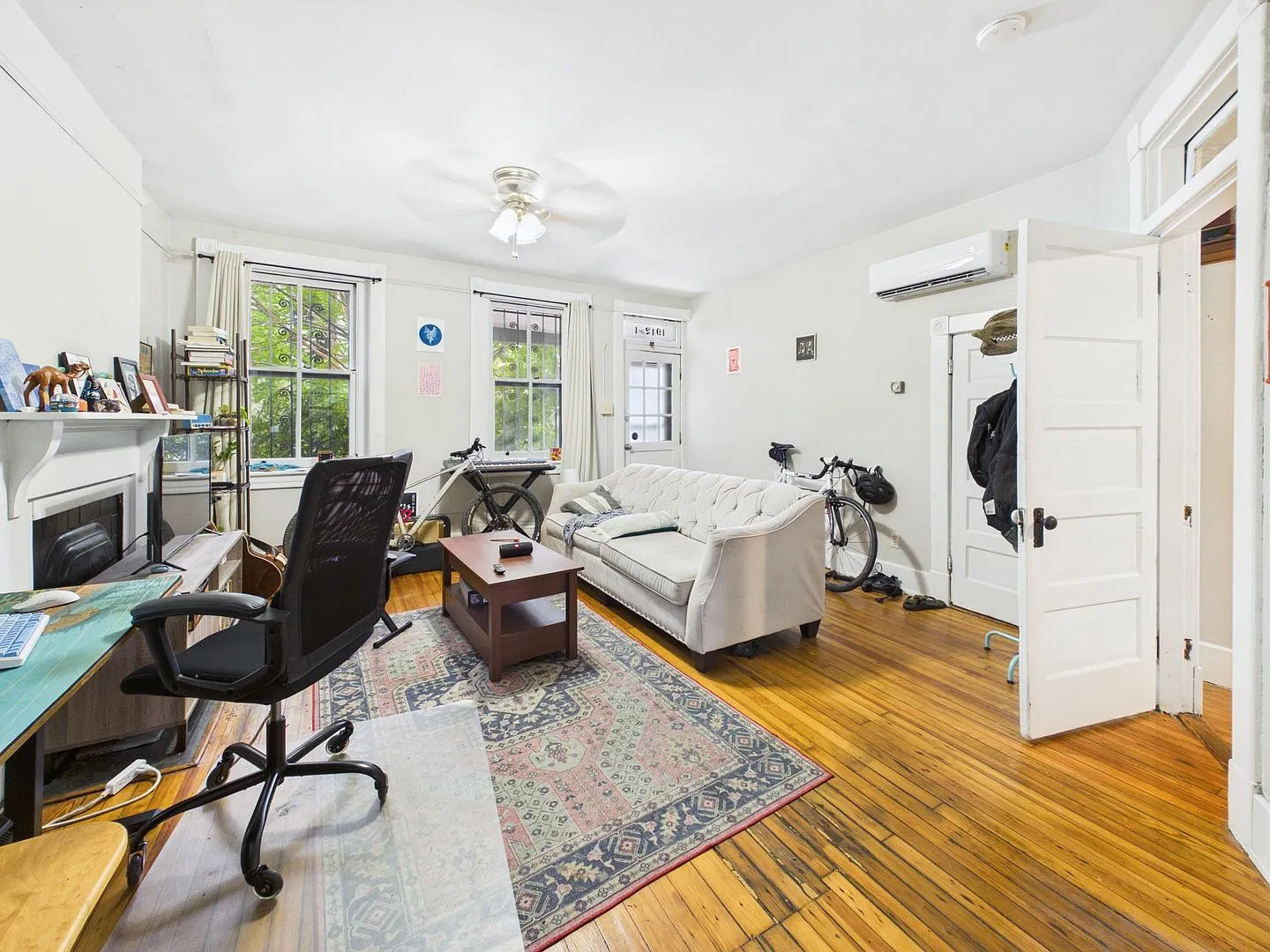1 bed, 1.0 bath, 600 sqft, $1,145 — Photo 3