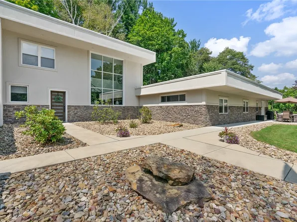 124 McBride Hill Rd, Butler, PA 16002