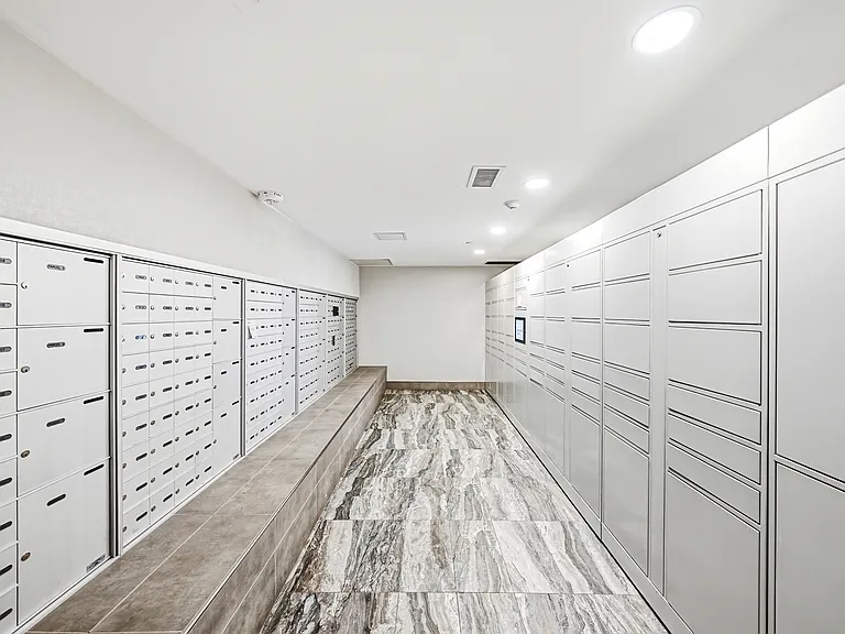 20 George St #2401 — Photo 18